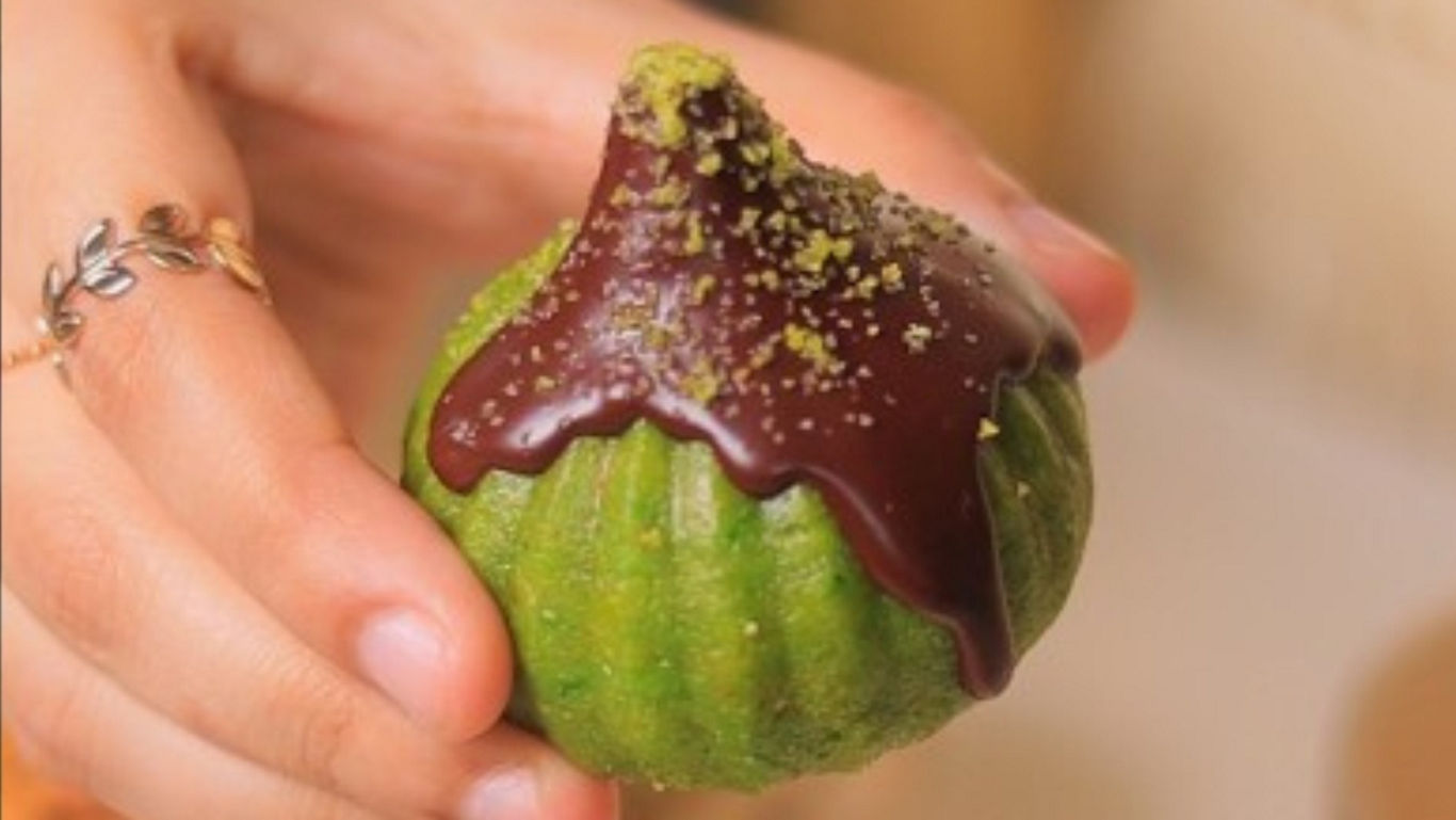 Chocolate Pistachio Modak Recipe: Quick No-Cook Festive Sweet